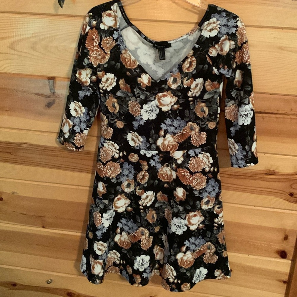 Pretty Black Print Dress